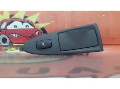 Recambio de mando elevalunas trasero izquierdo para fiat croma (194) 1.9 8v multijet dynamic referencia OEM IAM 0071740224  