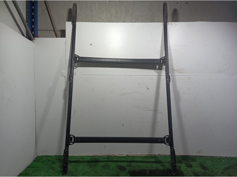 Recambio de barras techo para chrysler grand voyager limited referencia OEM IAM   