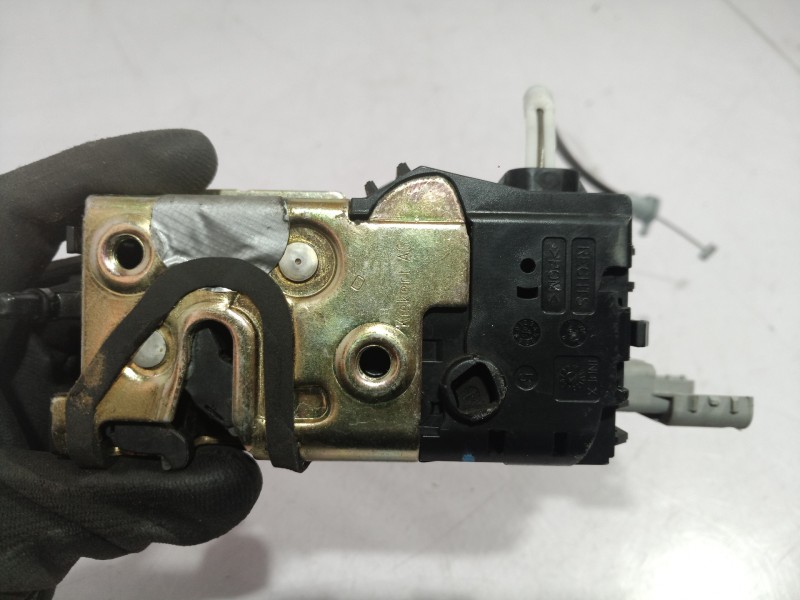 Recambio de cerradura puerta trasera derecha para peugeot 407 referencia OEM IAM   