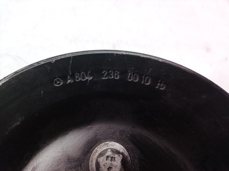 Recambio de bomba direccion para mercedes-benz vito (w638) caja cerrada referencia OEM IAM A6042360010 A6042360010 A6042360010