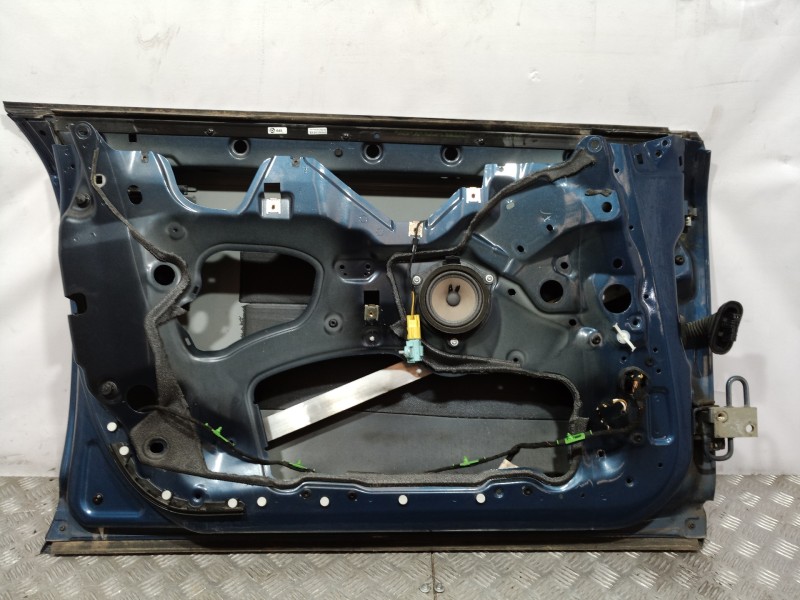 Recambio de puerta delantera izquierda para audi a6 berlina (4f2) 3.0 tdi quattro (165kw) referencia OEM IAM 4F0831051F  