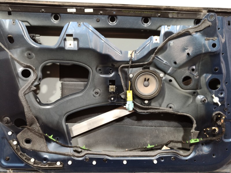 Recambio de puerta delantera izquierda para audi a6 berlina (4f2) 3.0 tdi quattro (165kw) referencia OEM IAM 4F0831051F  