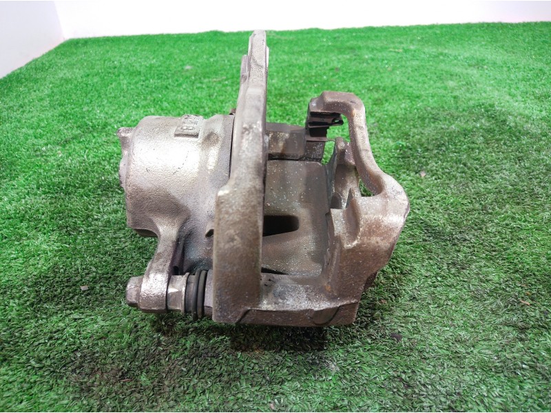 Recambio de pinza freno delantera derecha para toyota rav 4 (a3) executive referencia OEM IAM   