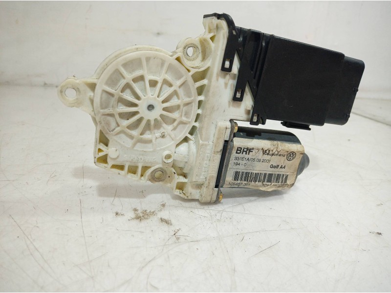 Recambio de motor elevalunas delantero izquierdo para seat leon (1m1) referencia OEM IAM 101387 101387 101387