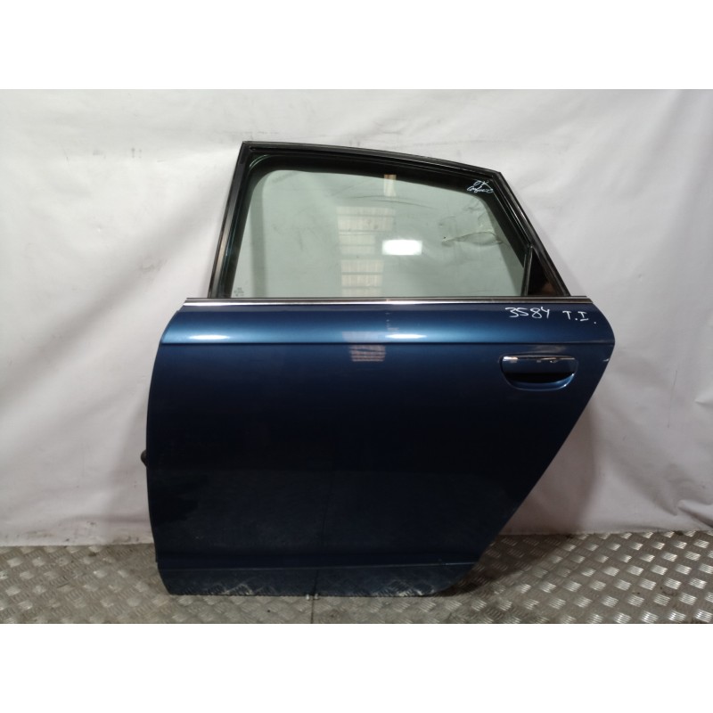 Recambio de puerta trasera izquierda para audi a6 berlina (4f2) 3.0 tdi quattro (165kw) referencia OEM IAM 4F0833051G  