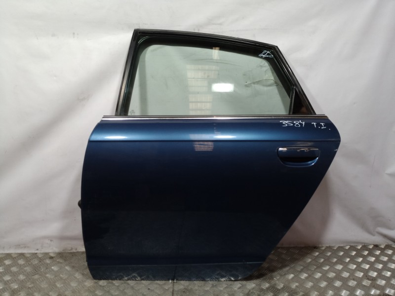 Recambio de puerta trasera izquierda para audi a6 berlina (4f2) 3.0 tdi quattro (165kw) referencia OEM IAM 4F0833051G  
