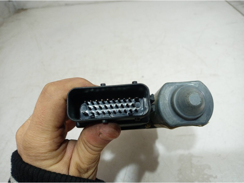 Recambio de motor elevalunas delantero izquierdo para seat leon (1m1) referencia OEM IAM 101387 101387 101387