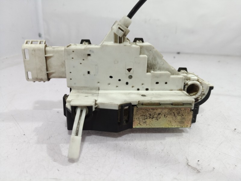 Recambio de cerradura puerta delantera izquierda para peugeot 407 referencia OEM IAM   