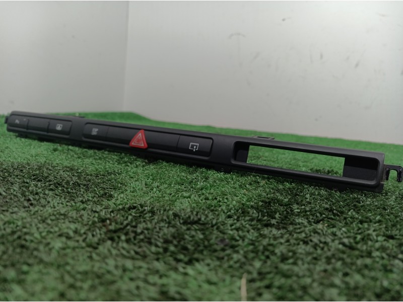 Recambio de warning para audi a8 (4e2) referencia OEM IAM 4E1927137 4E1927137 4E1927137