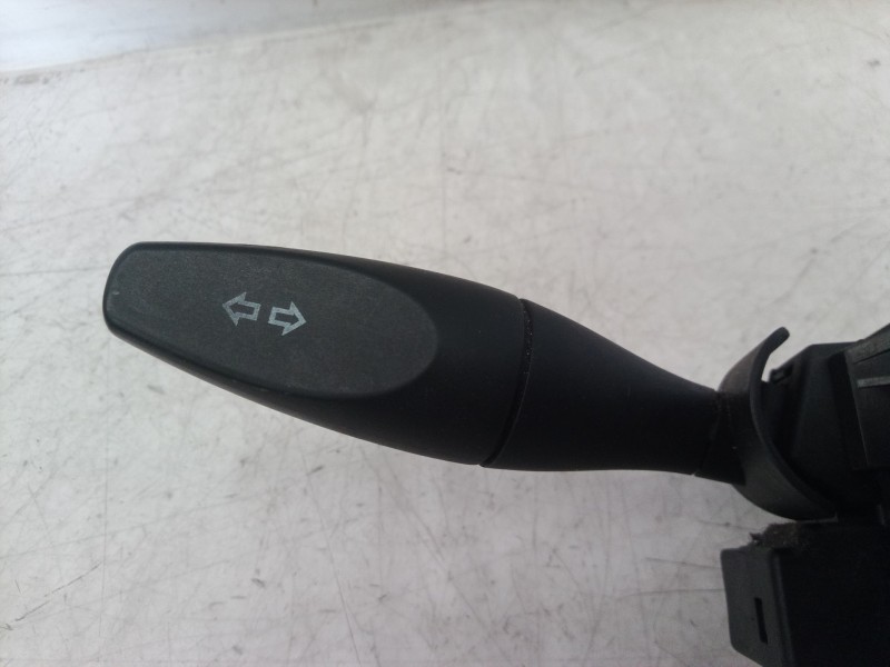 Recambio de mando multifuncion para ford fiesta (cbk) ambiente referencia OEM IAM 2S6T14A664 2S6T14A664 2S6T14A664