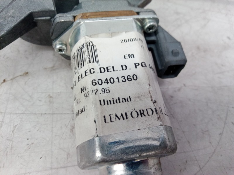 Recambio de elevalunas delantero derecho para peugeot 406 berlina (s1/s2) stdt referencia OEM IAM 60401360 60401360 60401360