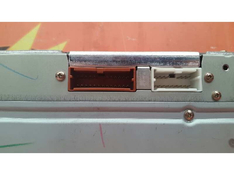 Recambio de pantalla multifuncion para nissan primera berlina (p12) acenta referencia OEM IAM CC5W3006P 28090AV616 