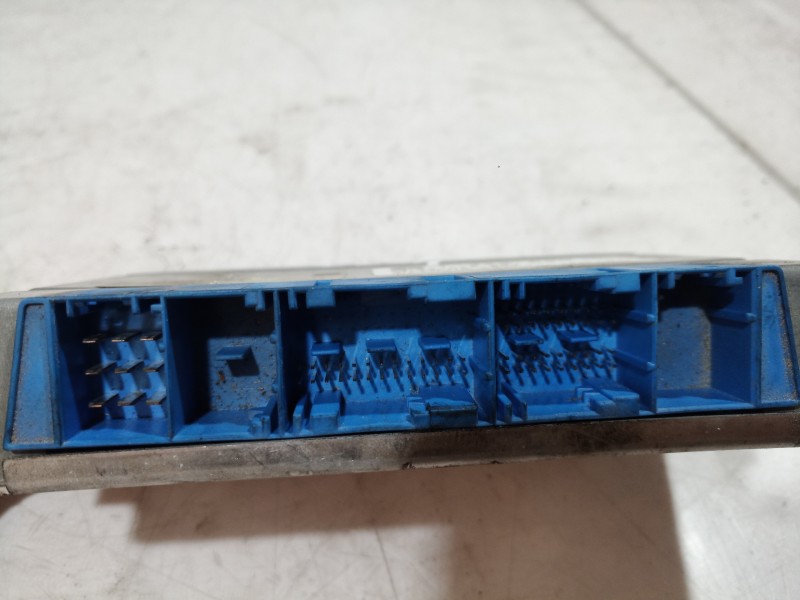 Recambio de centralita cambio automatico para bmw serie 5 berlina (e39) 530d referencia OEM IAM 96022300 96022300 96022300