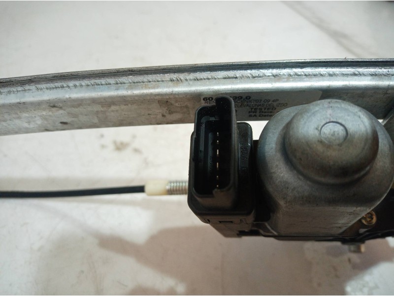 Recambio de elevalunas delantero izquierdo para renault scenic ii grand exception referencia OEM IAM 400748 400748 400748