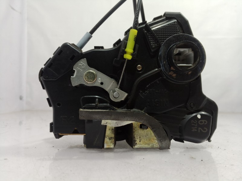 Recambio de cerradura puerta delantera derecha para toyota corolla (e12) referencia OEM IAM   