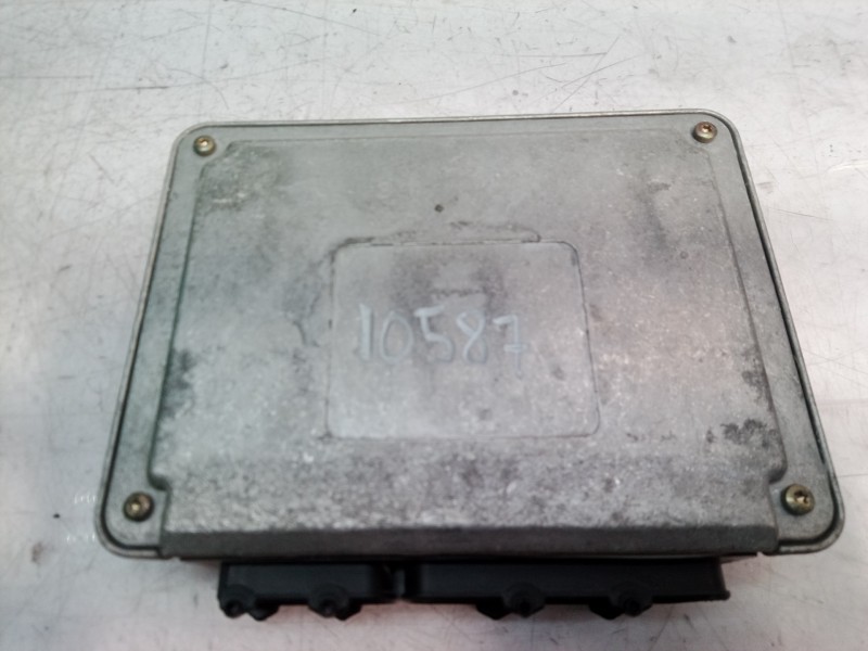 Recambio de centralita motor uce para skoda octavia berlina (1u2) 1.6 referencia OEM IAM 6160026011 6160026011 6160026011