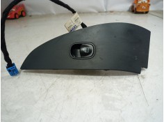 Recambio de mando elevalunas delantero derecho para mercedes-benz clase c (w203) berlina 220 cdi (203.006) referencia OEM IAM A2