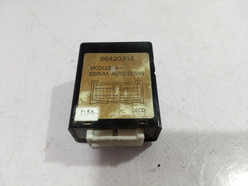 Recambio de modulo electronico para chevrolet evanda referencia OEM IAM 96420312 96420312 96420312