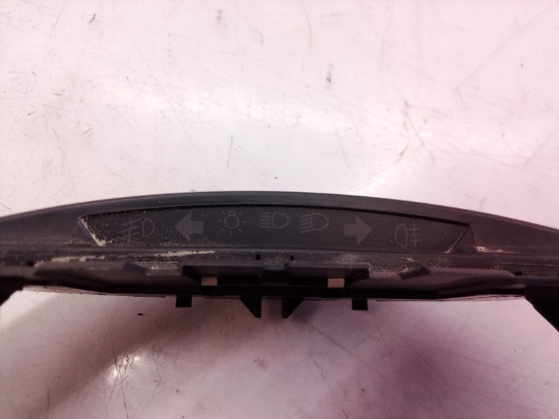 Recambio de mando volante para citroën c4 berlina exclusive referencia OEM IAM 96497903XT 96497903 62880005