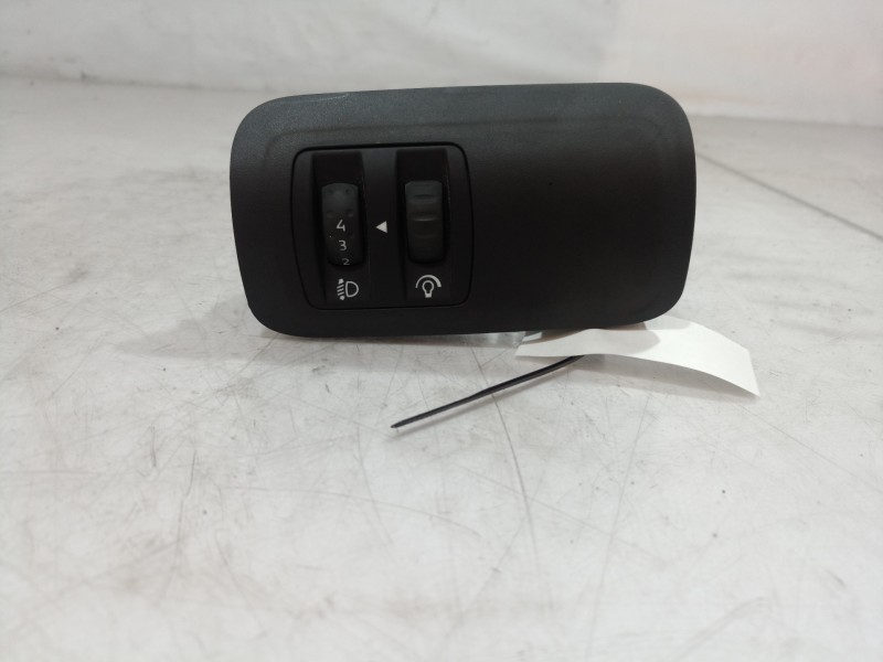Recambio de mando luces para renault megane ii berlina 3p pack authentique referencia OEM IAM 8200095495B 8200095495B 8200095495