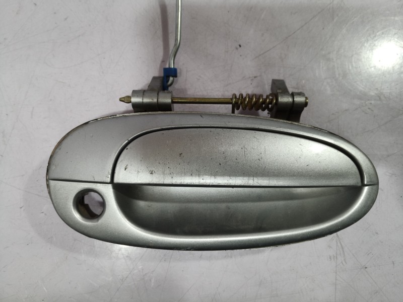 Recambio de cerradura puerta delantera derecha para chevrolet evanda 2.0 cat referencia OEM IAM   