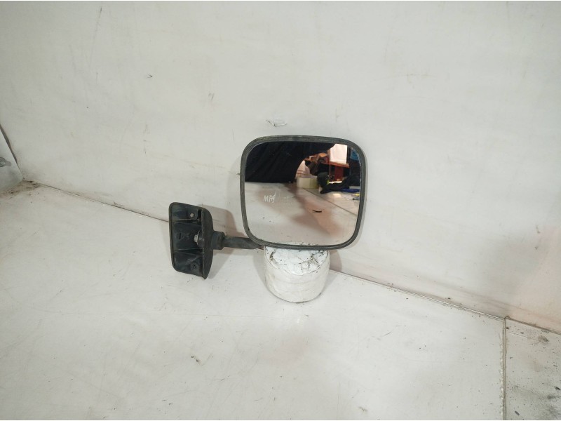 Recambio de retrovisor derecho para renault mascott referencia OEM IAM    Recambio de retrovisor derecho para renault mascott referencia OEM IAM