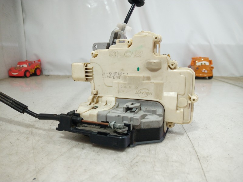 Recambio de cerradura puerta trasera izquierda para volkswagen passat berlina (3c2) edition referencia OEM IAM 3C4839015A 3C4839