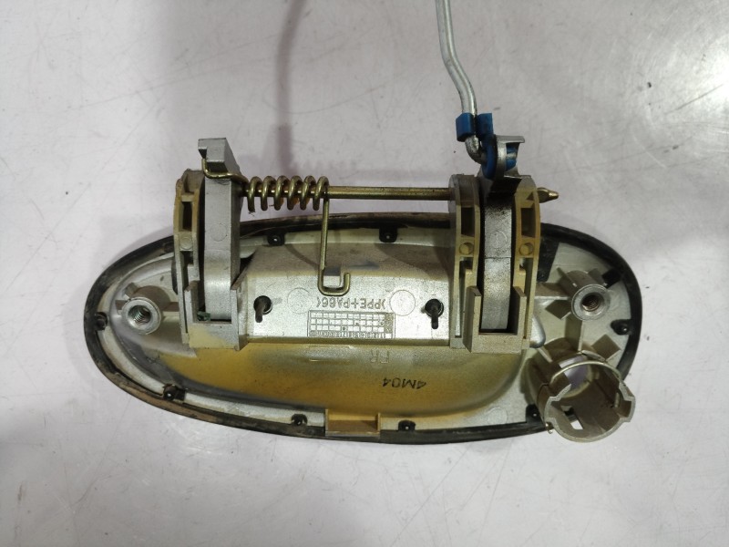 Recambio de cerradura puerta delantera derecha para chevrolet evanda 2.0 cat referencia OEM IAM   