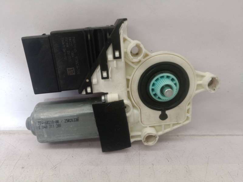 Recambio de motor elevalunas trasero izquierdo para seat altea (5p1) reference referencia OEM IAM 1K0959703M 1K0959703M 1K095970