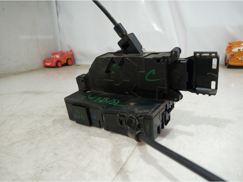 Recambio de cerradura puerta trasera izquierda para citroën c4 grand picasso referencia OEM IAM 24099158 24099158 24099158