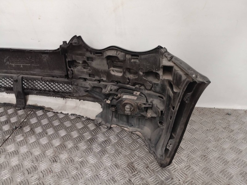 Recambio de paragolpes delantero para mercedes-benz clase c (w203) berlina 220 cdi (203.006) referencia OEM IAM   