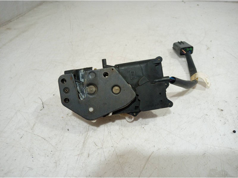 Recambio de cerradura puerta trasera izquierda para land rover range rover referencia OEM IAM   