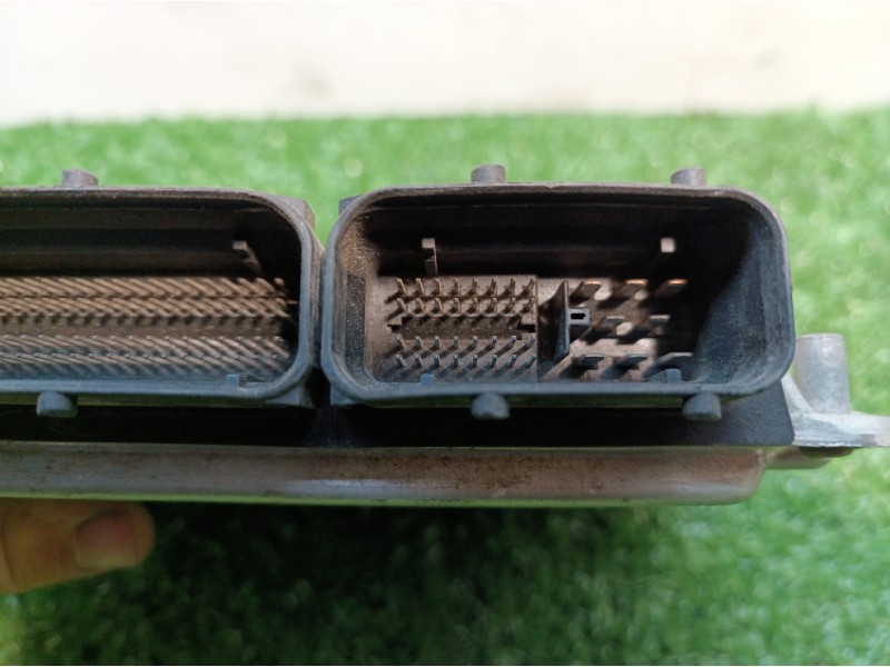 Recambio de centralita motor uce para seat leon (1m1) 1.9 tdi referencia OEM IAM 038906012FK  0281010683