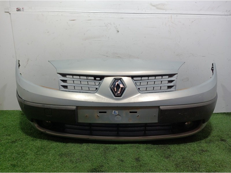 Recambio de paragolpes delantero para renault scenic ii grand confort authentique referencia OEM IAM   