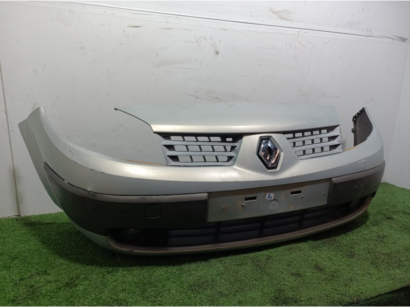 Recambio de paragolpes delantero para renault scenic ii grand confort authentique referencia OEM IAM   
