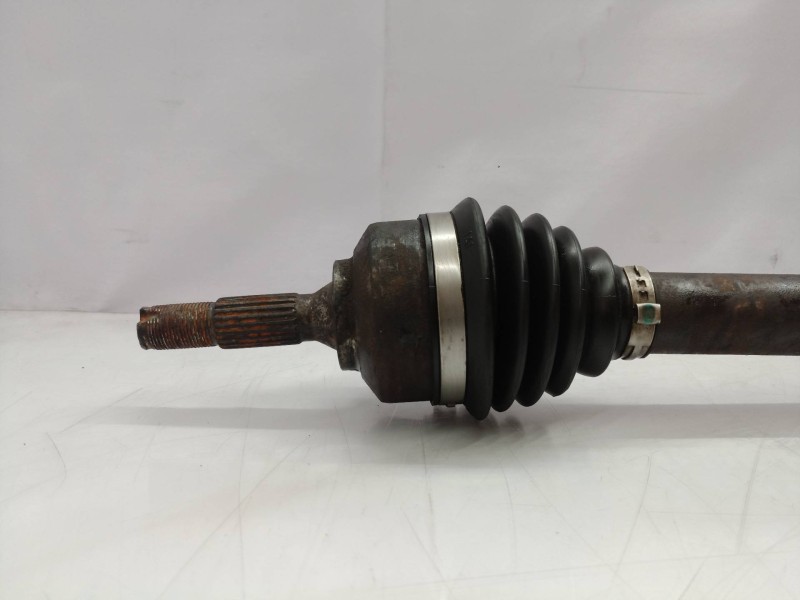 Recambio de transmision delantera derecha para peugeot 207 1.4 hdi referencia OEM IAM   