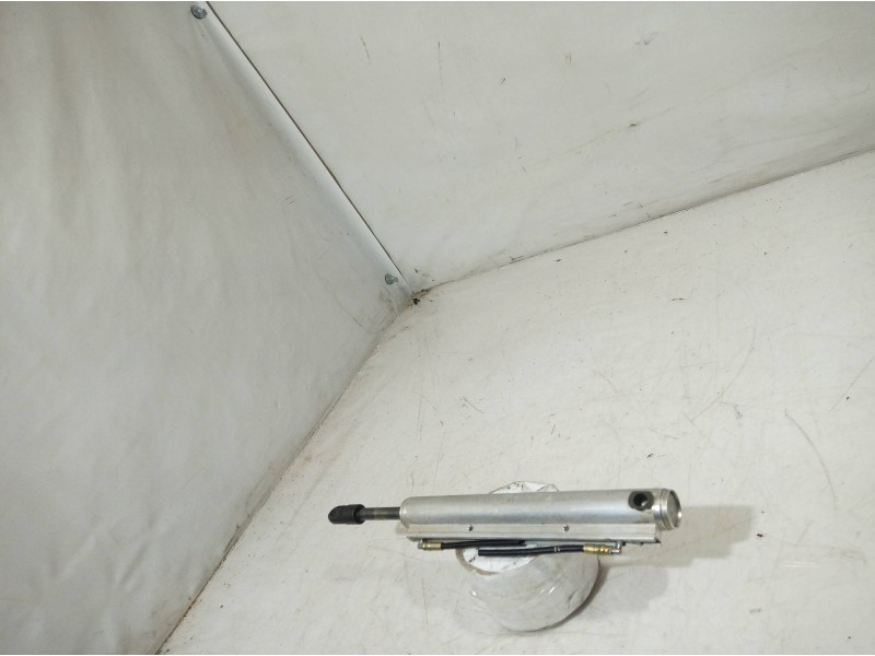 Recambio de amortiguadores maletero / porton para audi a8 (4e2) referencia OEM IAM   