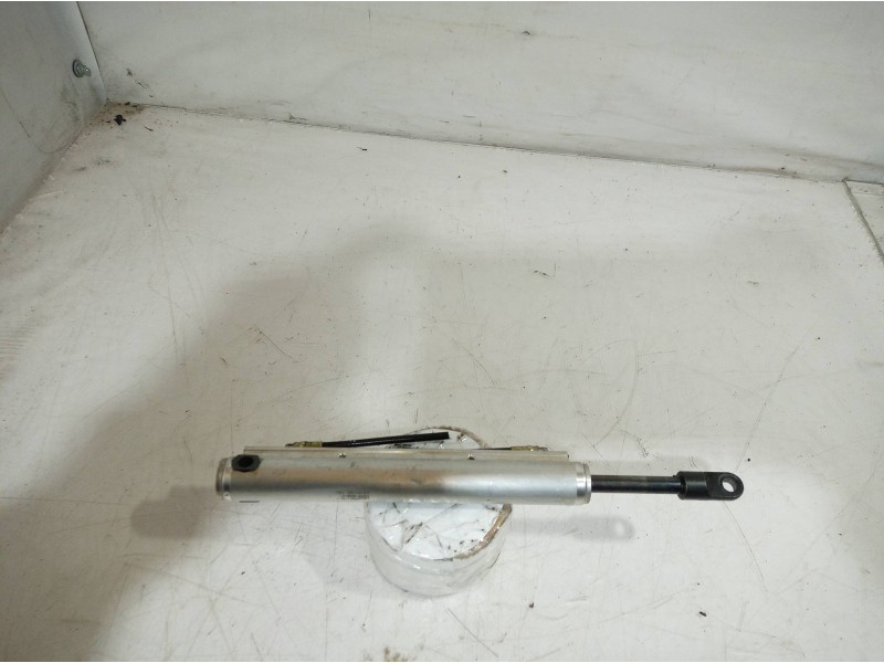 Recambio de amortiguadores maletero / porton para audi a8 (4e2) referencia OEM IAM   