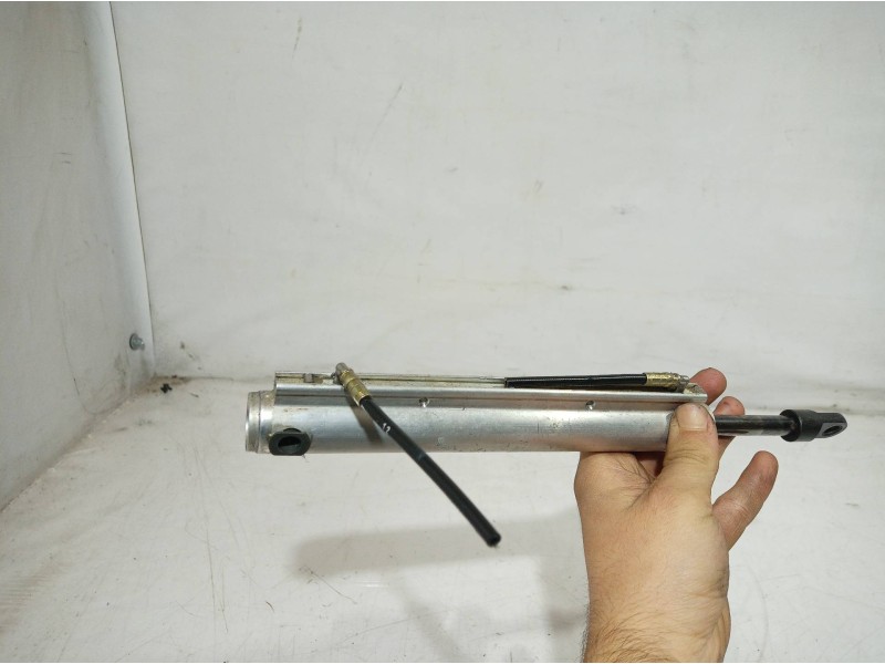 Recambio de amortiguadores maletero / porton para audi a8 (4e2) referencia OEM IAM   