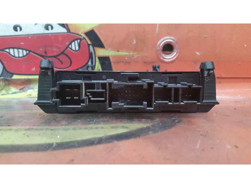 Recambio de centralita cierre para mercedes-benz clase c (w203) berlina 200 cdi (203.004) referencia OEM IAM 2038202185  