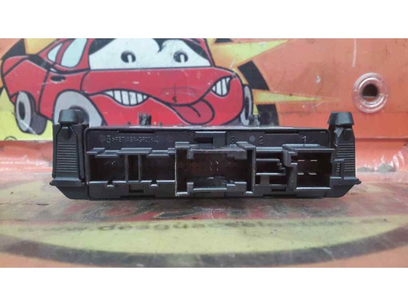 Recambio de centralita cierre para mercedes-benz clase c (w203) berlina 200 cdi (203.004) referencia OEM IAM 2038202285  