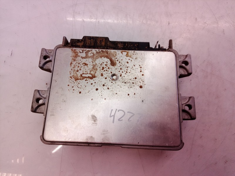 Recambio de centralita motor uce para seat marbella ce referencia OEM IAM 6160204701 6160204701 6160204701