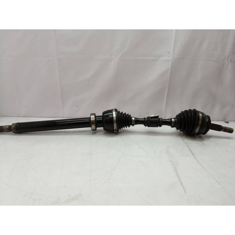 Recambio de transmision delantera derecha para volvo s40 berlina 1.9 diesel cat referencia OEM IAM P614084 P614084 P614084