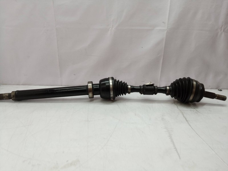 Recambio de transmision delantera derecha para volvo s40 berlina 1.9 diesel cat referencia OEM IAM P614084 P614084 P614084