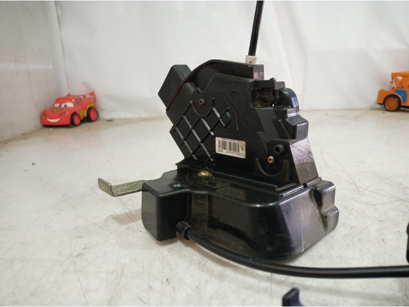 Recambio de cerradura puerta trasera izquierda para ford focus berlina (cap) referencia OEM IAM 4M5AR26413BC 4M5AR26413BC 4M5AR2