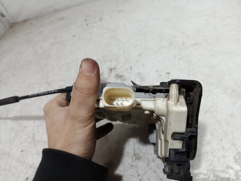 Recambio de cerradura puerta trasera derecha para seat leon (1p1) emocion referencia OEM IAM 1P0839016 1P0839016 1P0839016