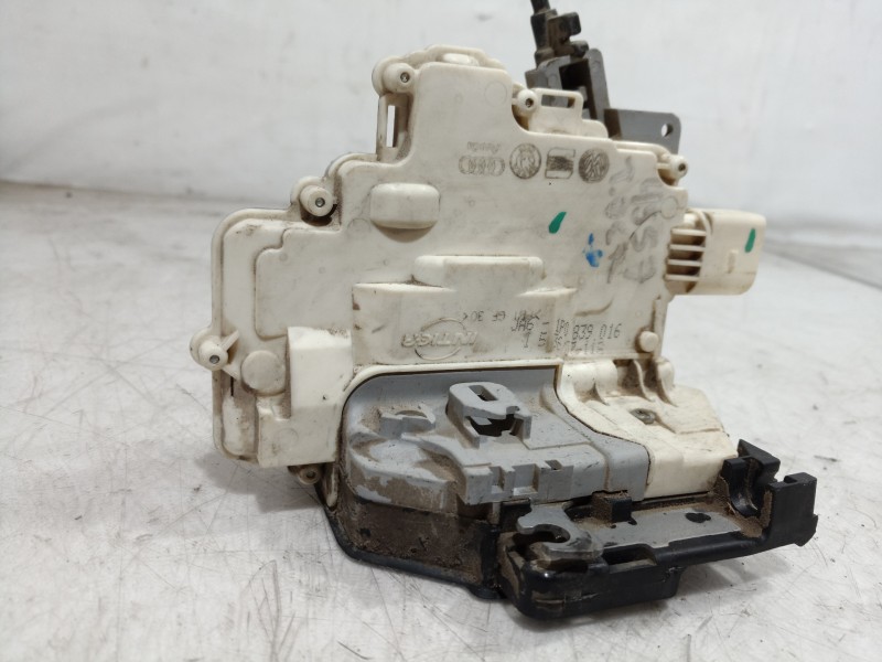 Recambio de cerradura puerta trasera derecha para seat leon (1p1) emocion referencia OEM IAM 1P0839016 1P0839016 1P0839016