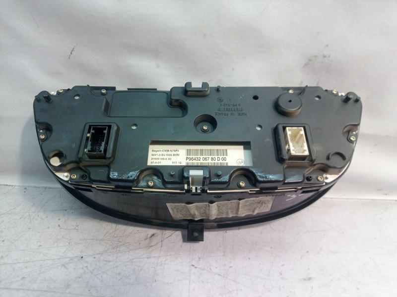 Recambio de cuadro instrumentos para citroën xsara berlina 1.6 16v tonic referencia OEM IAM P9643206780 P9643206780 P9643206780