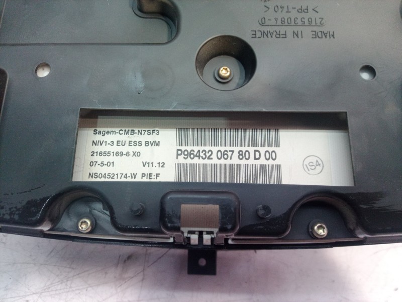 Recambio de cuadro instrumentos para citroën xsara berlina 1.6 16v tonic referencia OEM IAM P9643206780 P9643206780 P9643206780