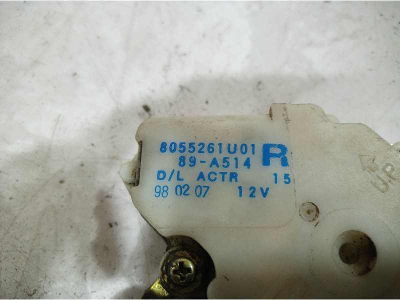 Recambio de cerradura puerta delantera derecha para nissan almera (n16/e) referencia OEM IAM 8055261 8055261 8055261